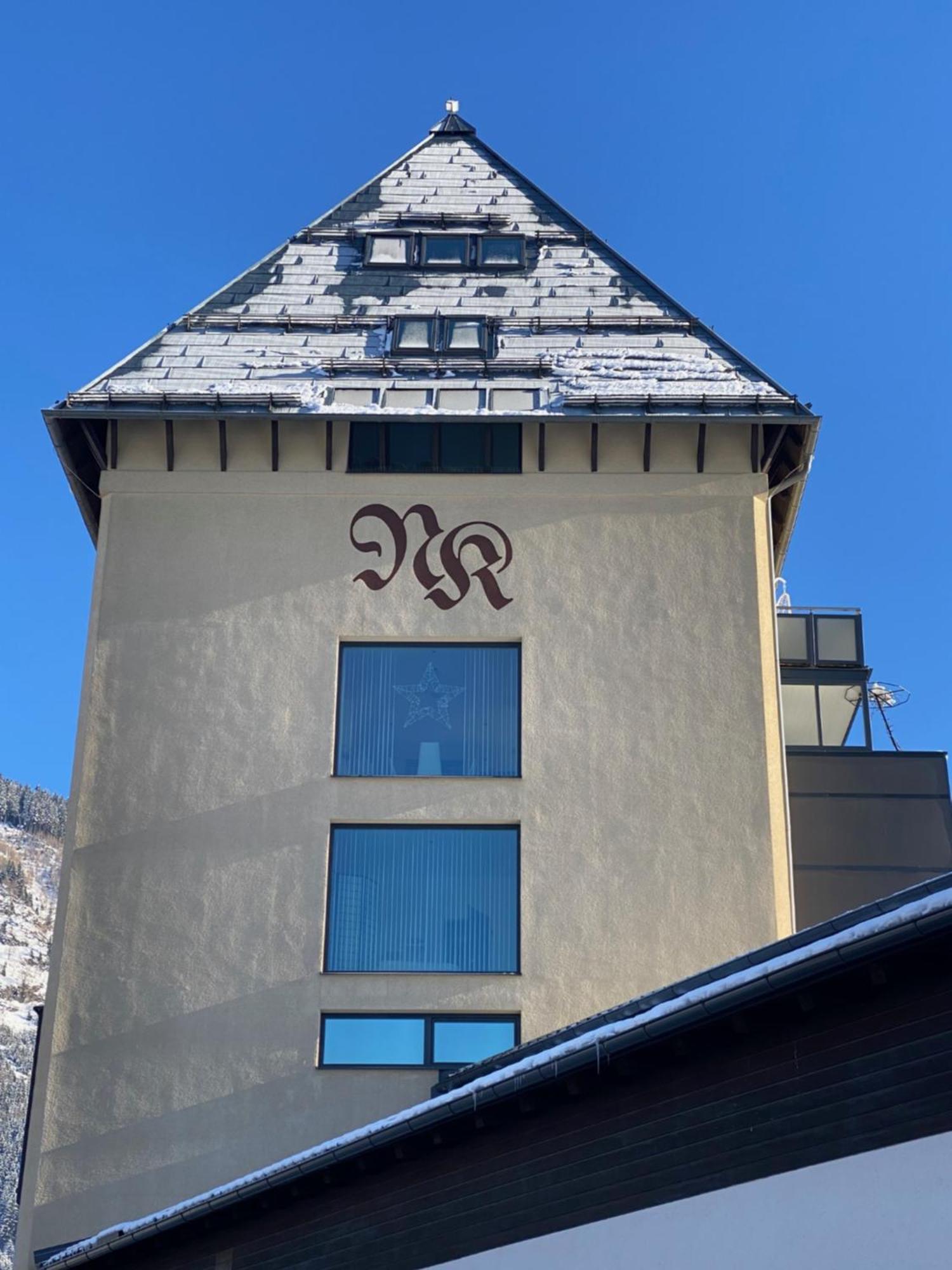 Apartamento Loft Im Turm Maishofen Exterior foto