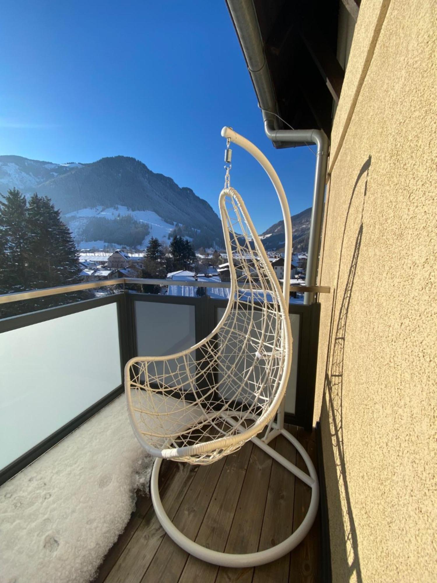 Apartamento Loft Im Turm Maishofen Exterior foto