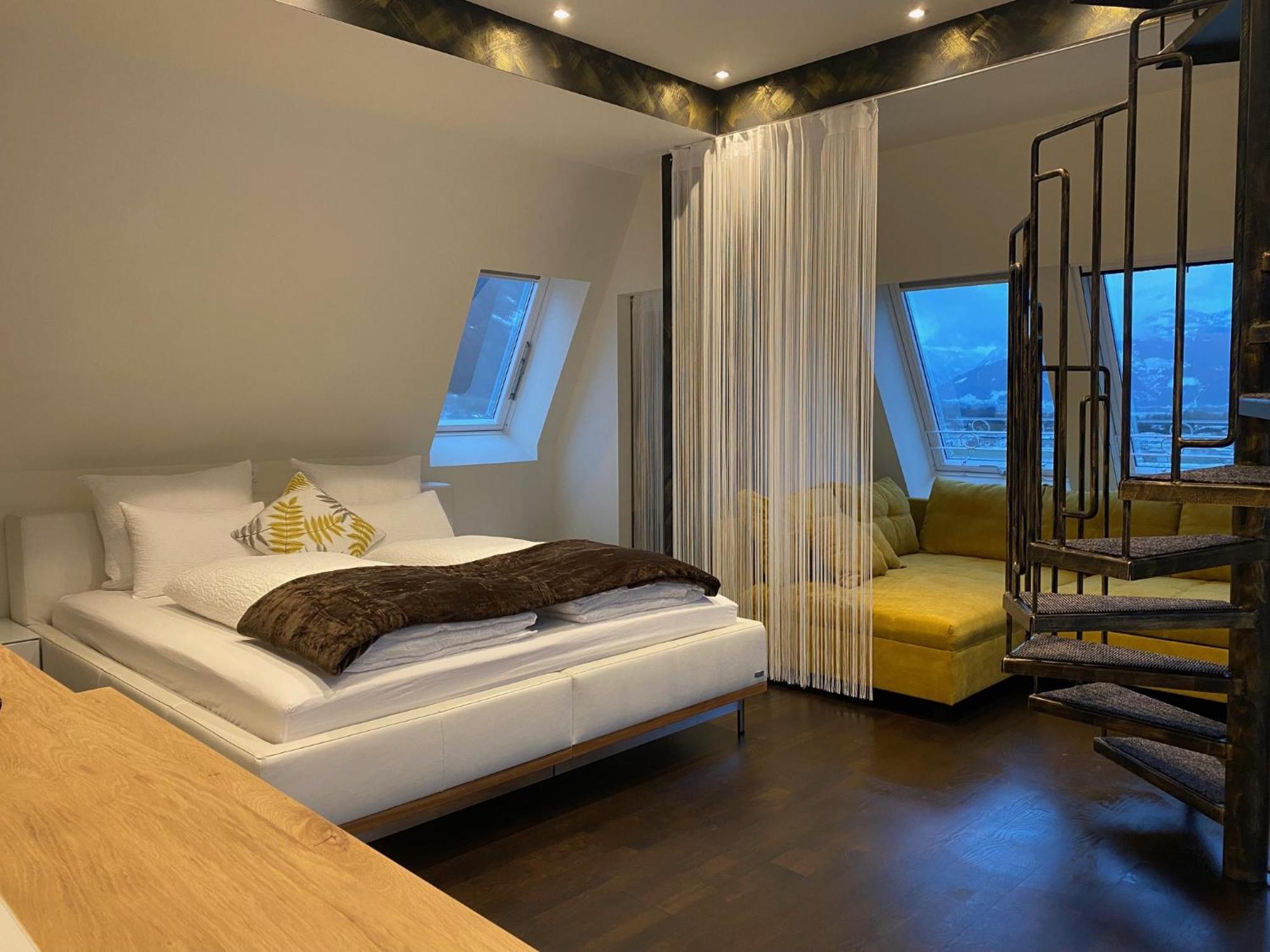 Apartamento Loft Im Turm Maishofen Exterior foto